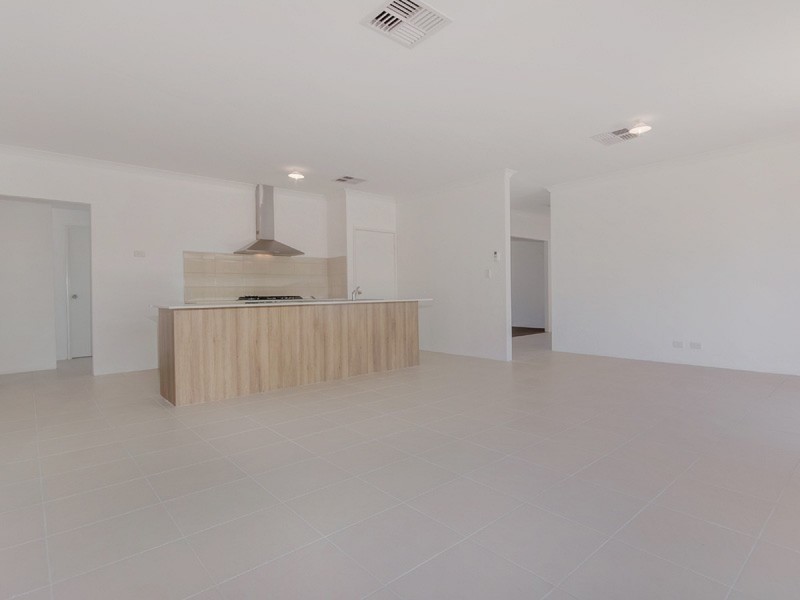 39 Tuscan Way, Karnup WA 6176