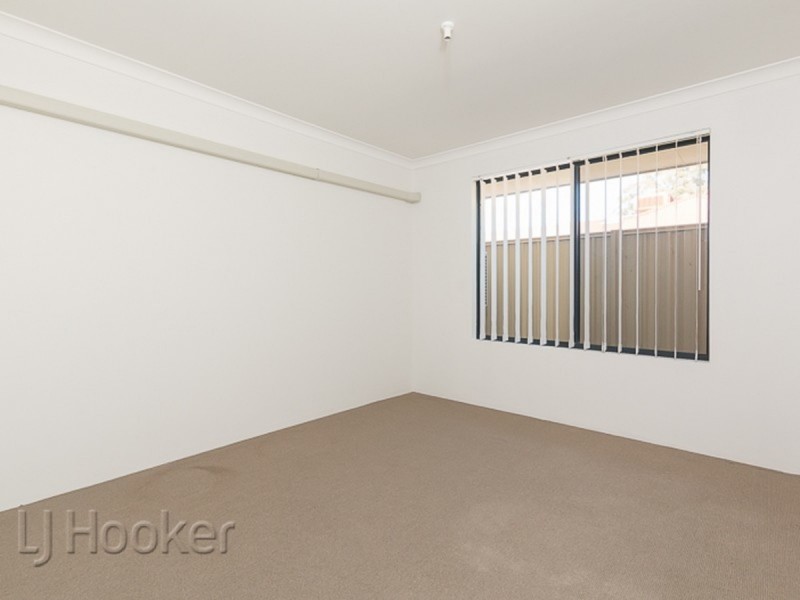 51A Peake Way, Medina WA 6167