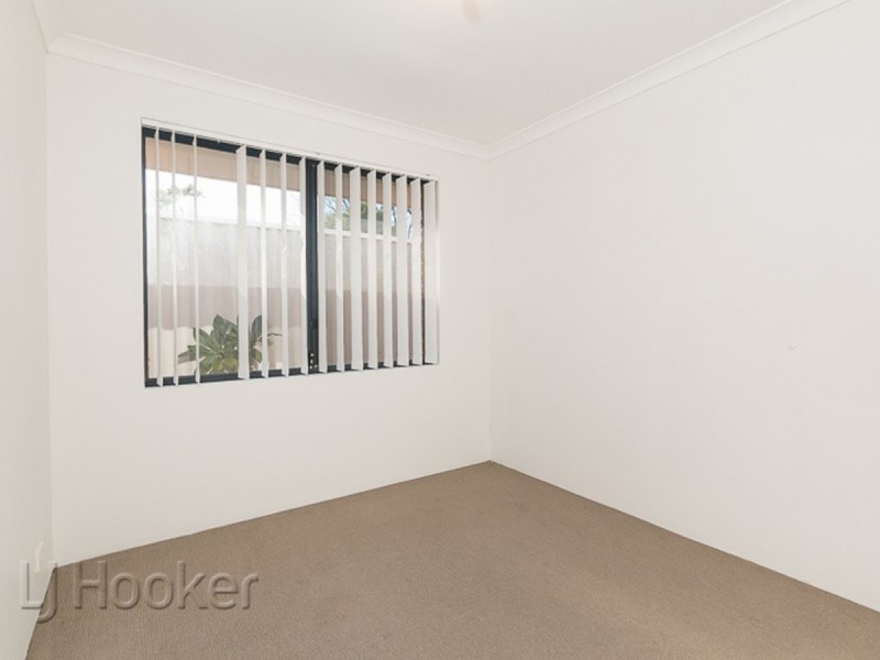 51A Peake Way, Medina WA 6167