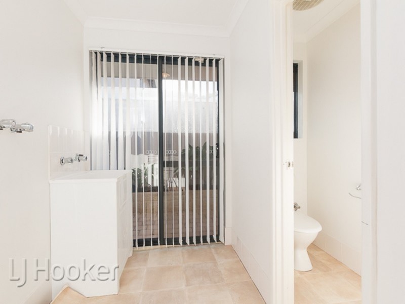 51A Peake Way, Medina WA 6167