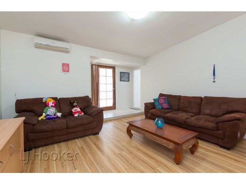 118B Kent Street, Rockingham WA 6168