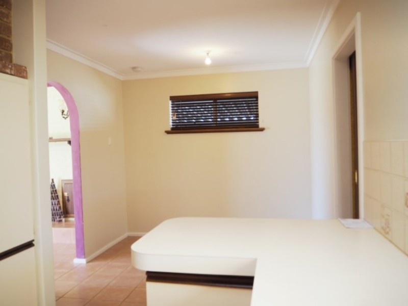 25 Okehampton Drive, Warnbro WA 6169