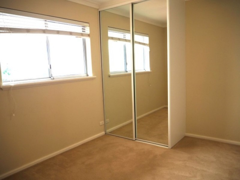 25 Okehampton Drive, Warnbro WA 6169