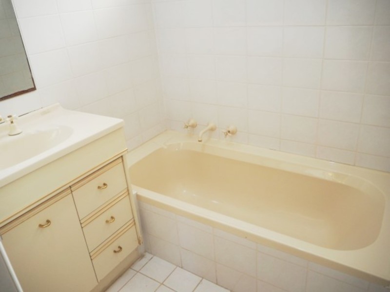 25 Okehampton Drive, Warnbro WA 6169