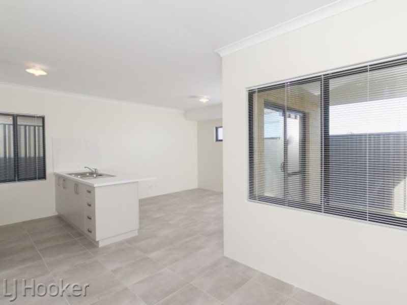 146 Mornington Crescent, Wandi WA 6167