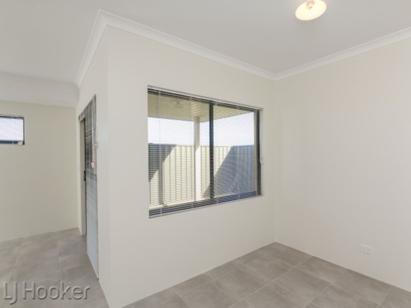146 Mornington Crescent, Wandi WA 6167