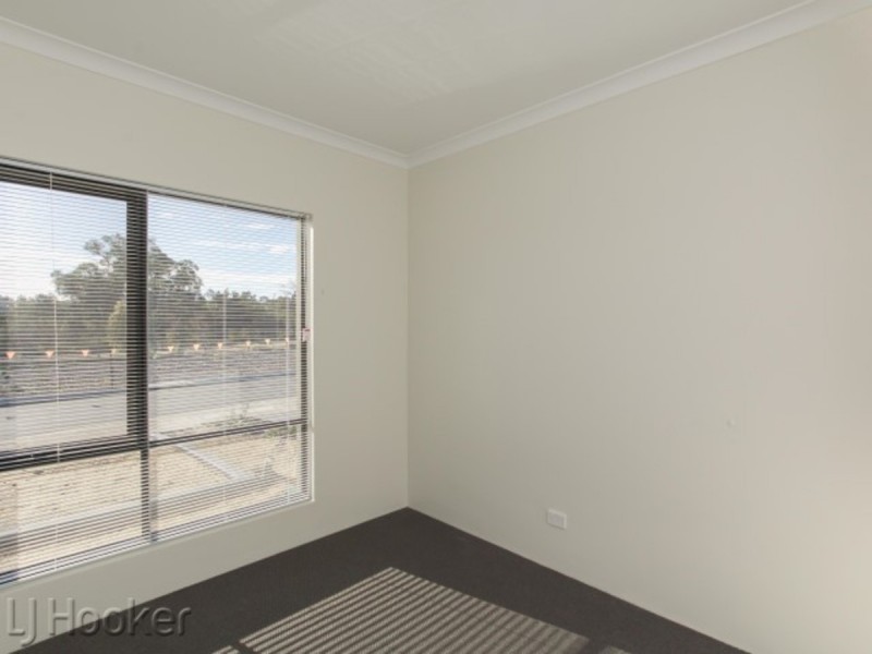 146 Mornington Crescent, Wandi WA 6167