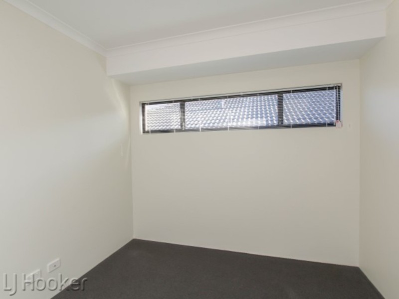 146 Mornington Crescent, Wandi WA 6167