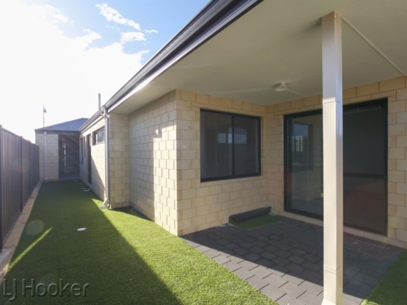 146 Mornington Crescent, Wandi WA 6167