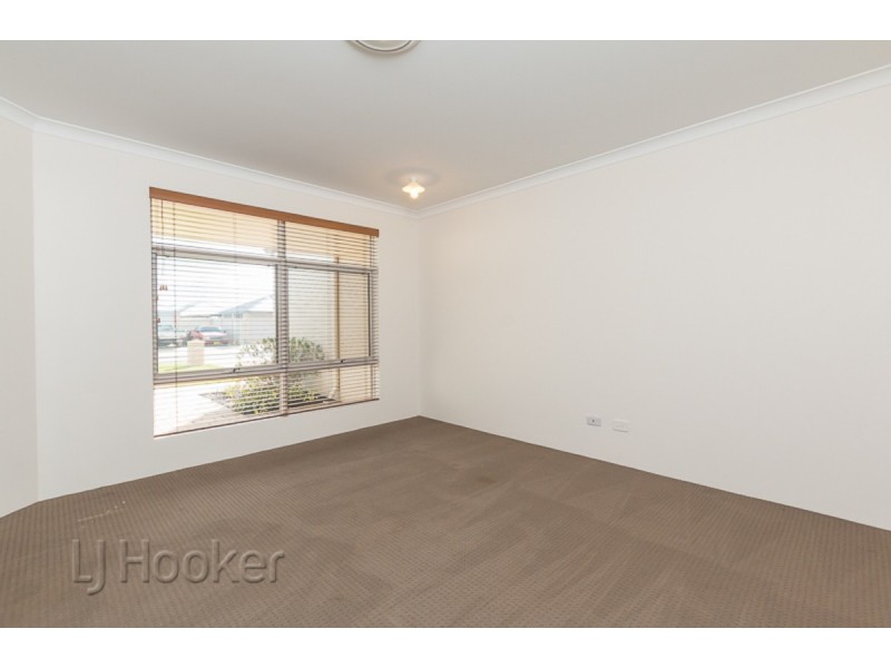 2 Bonaparte  Drive, Secret Harbour WA 6173