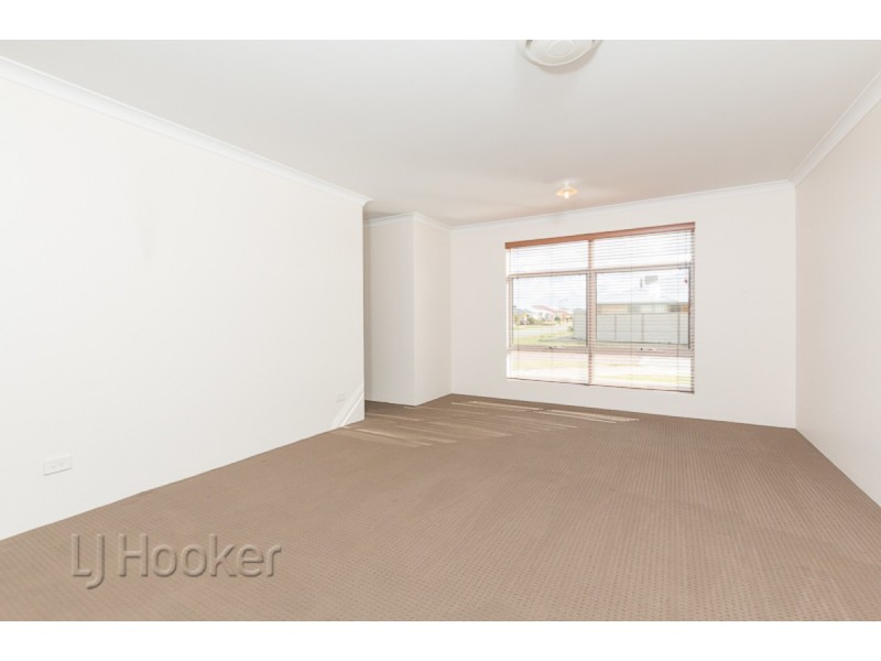 2 Bonaparte  Drive, Secret Harbour WA 6173