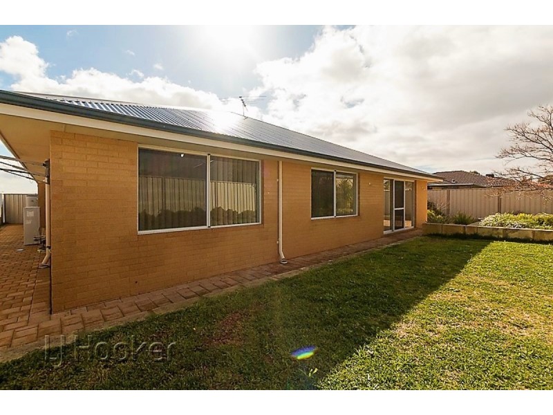 2 Bonaparte  Drive, Secret Harbour WA 6173