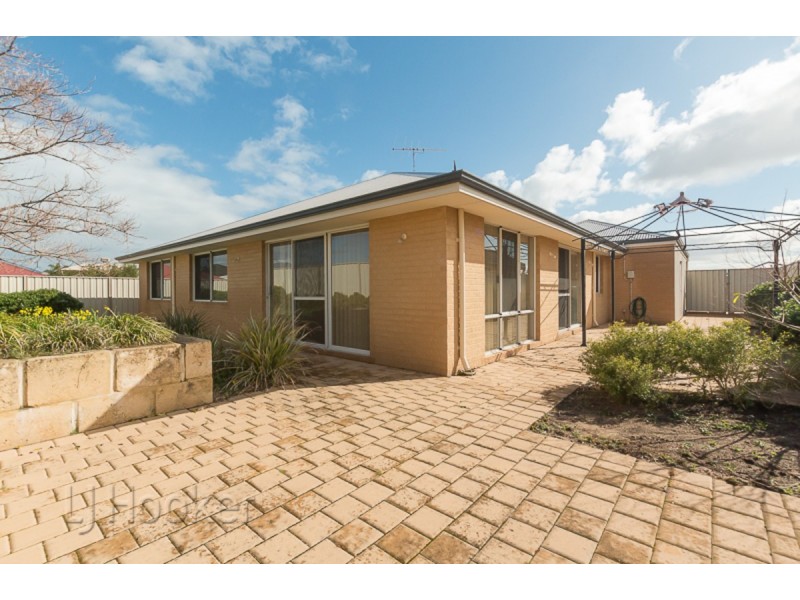 2 Bonaparte  Drive, Secret Harbour WA 6173