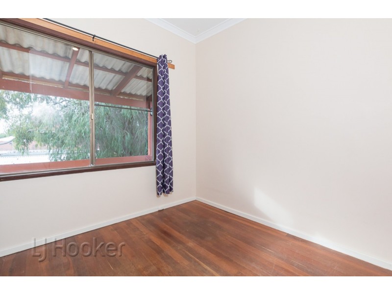 8 Pollard Way, Warnbro WA 6169