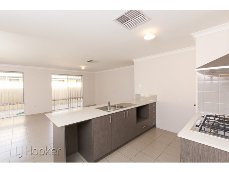 33 Maiden Way, Baldivis WA 6171