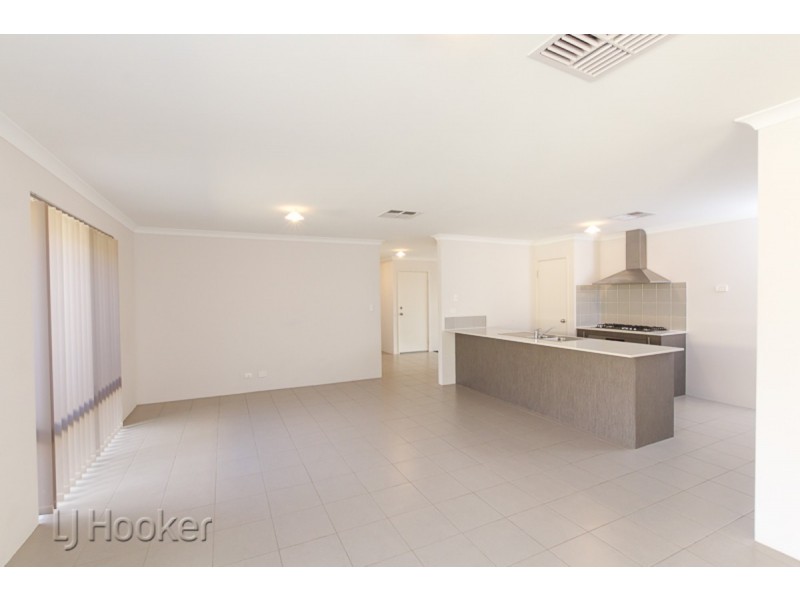 33 Maiden Way, Baldivis WA 6171