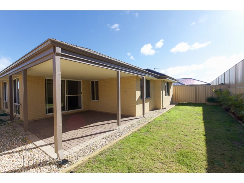 33 Maiden Way, Baldivis WA 6171