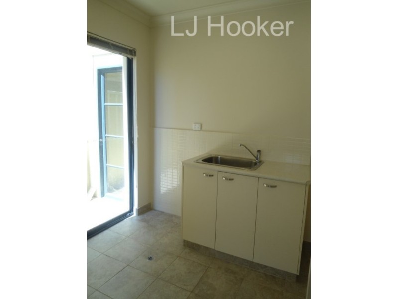 5C Hillman Street, Rockingham WA 6168