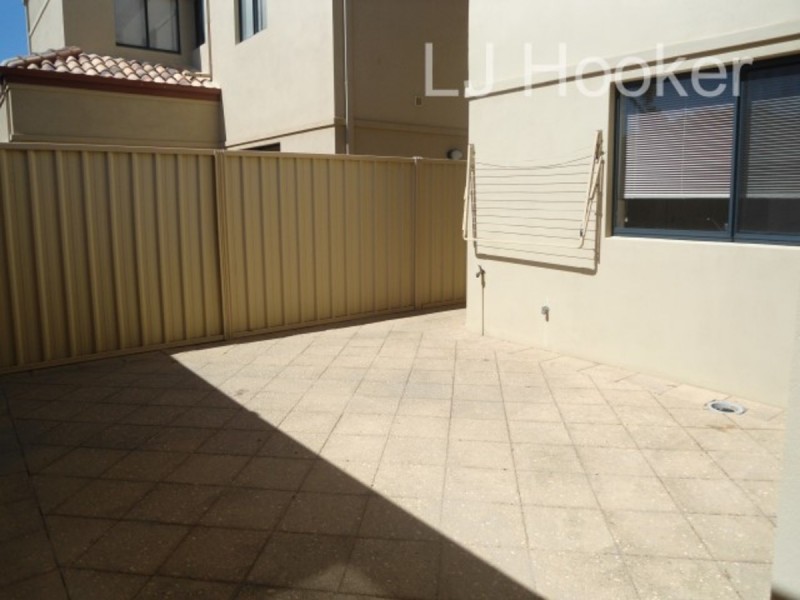 5C Hillman Street, Rockingham WA 6168