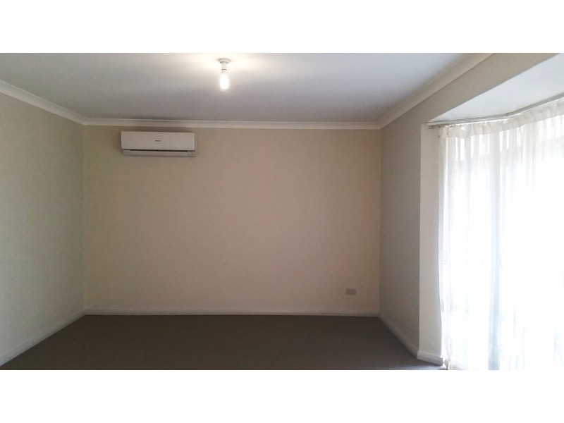 17 Woodlands Road, Golden Bay WA 6174