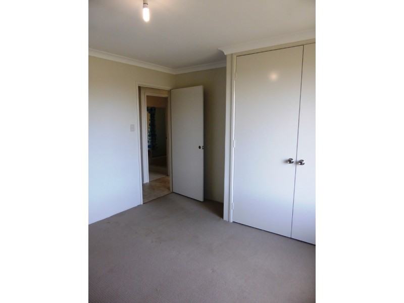 17 Woodlands Road, Golden Bay WA 6174