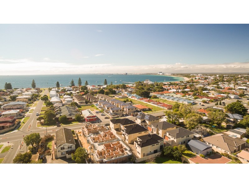 40 Saw Avenue, Rockingham WA 6168