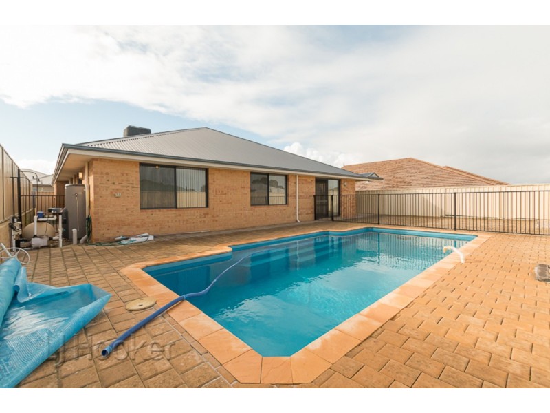 33 Monument Boulevard, Baldivis WA 6171