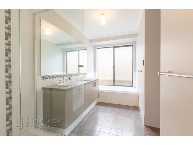 33 Monument Boulevard, Baldivis WA 6171