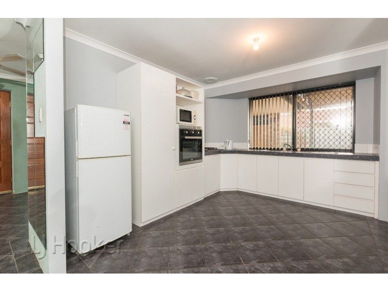 16 Mayflower Close, Port Kennedy WA 6172