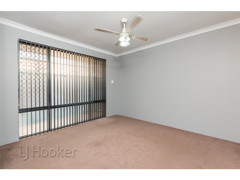 16 Mayflower Close, Port Kennedy WA 6172