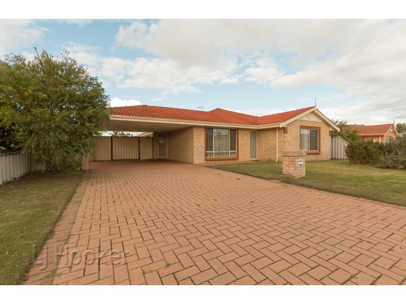 77 Parkland Drive, Warnbro WA 6169