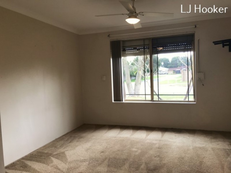 18 Castlerock Avenue, Waikiki WA 6169