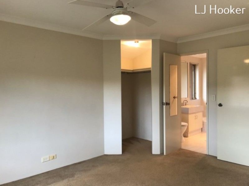 18 Castlerock Avenue, Waikiki WA 6169