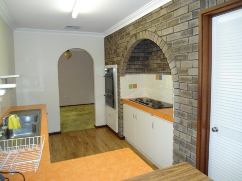 54 Haselmere Circus, Rockingham WA 6168