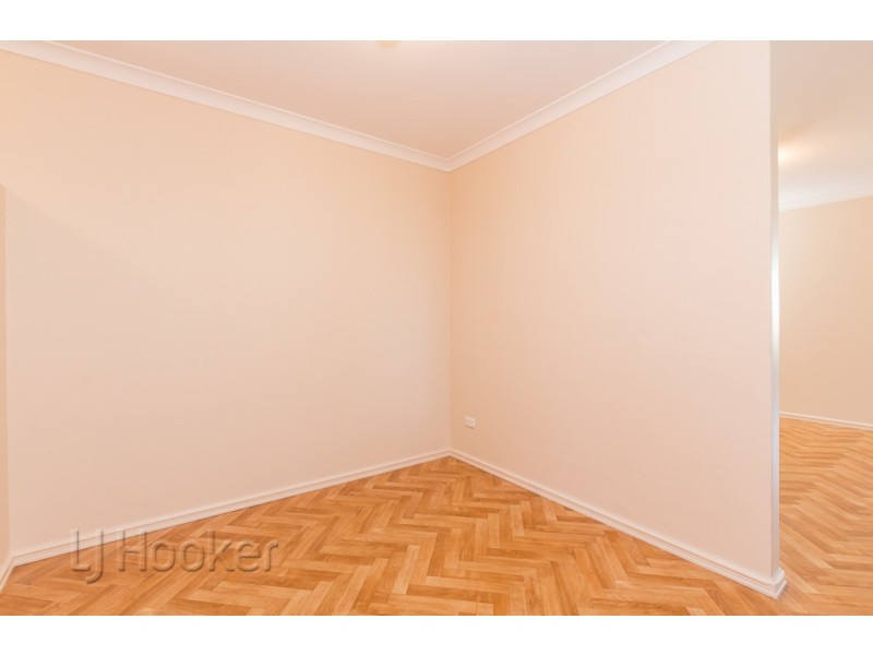 1 Elms Court, Erskine WA 6210