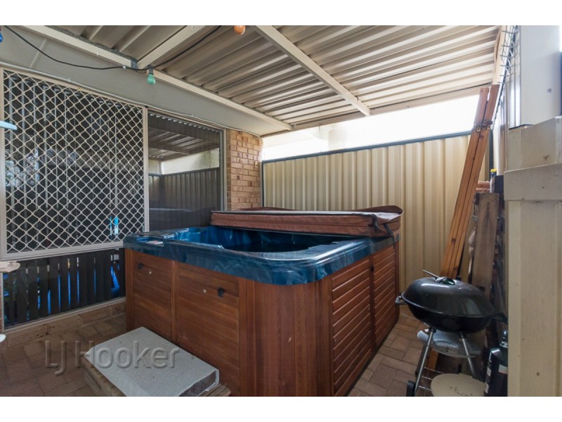 1 Elms Court, Erskine WA 6210