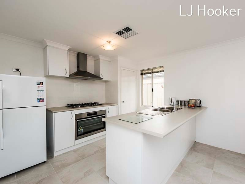 21 Molonglo Crescent, Baldivis WA 6171