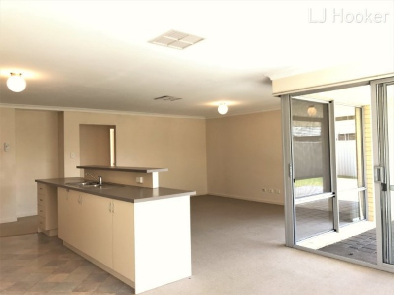 42 Kumarina Drive, Secret Harbour WA 6173