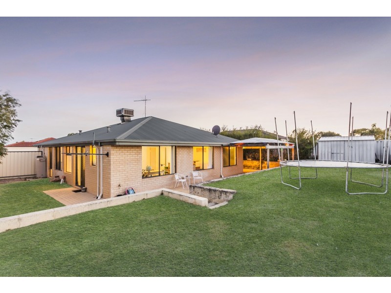13 Armistice Way, Warnbro WA 6169