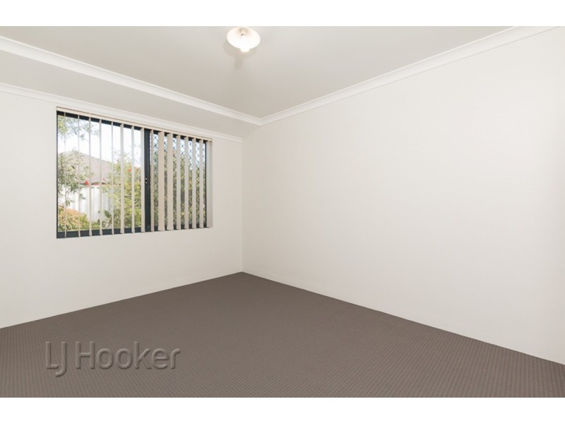 6 Maroubra Parade, Secret Harbour WA 6173