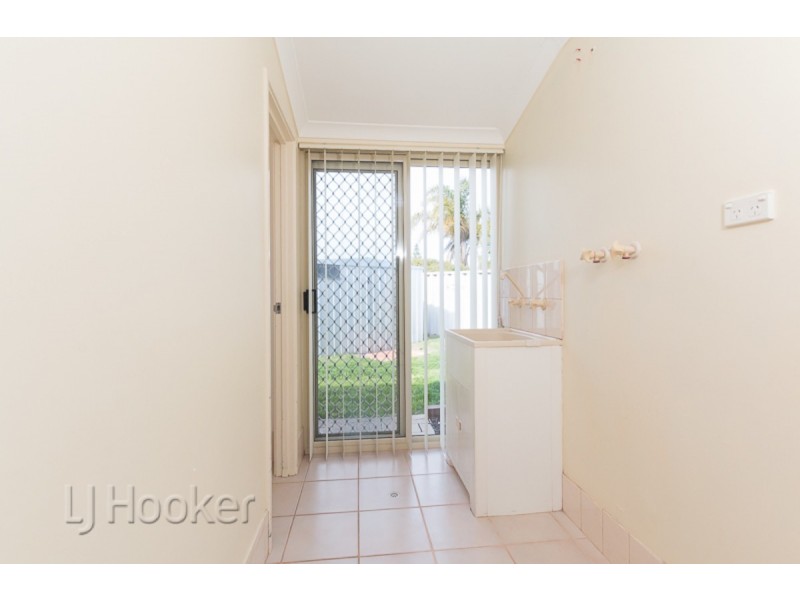 8 Stirling Close, Port Kennedy WA 6172