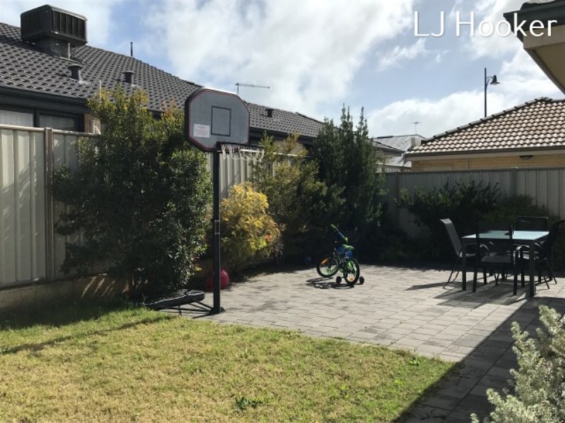 7 D’arcole Turn, Secret Harbour WA 6173