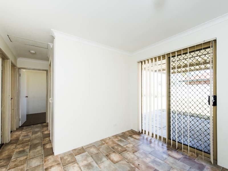 14 McLean Street, Rockingham WA 6168