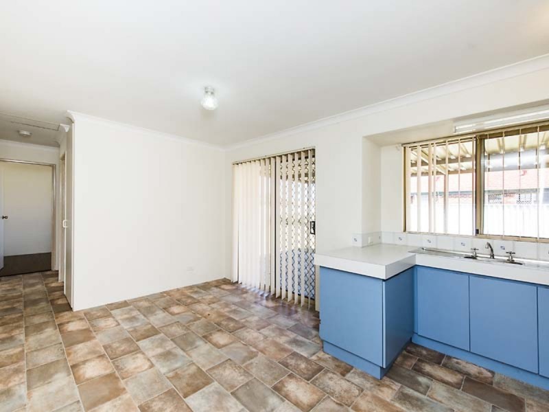 14 McLean Street, Rockingham WA 6168