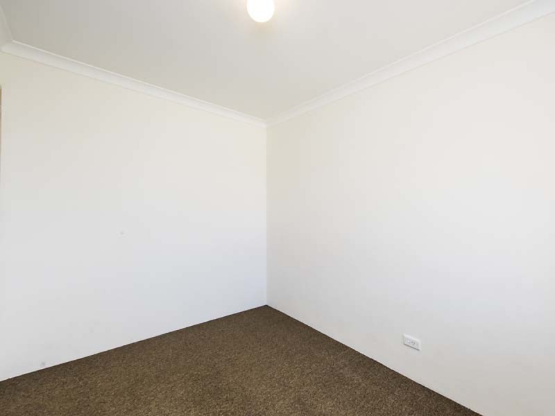 14 McLean Street, Rockingham WA 6168