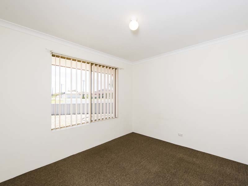 14 McLean Street, Rockingham WA 6168