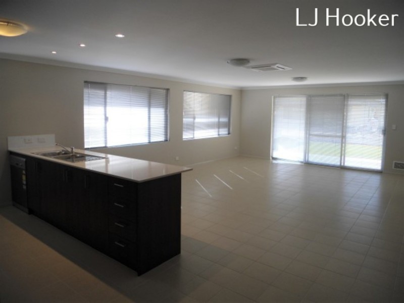 12 Jims Crescent, Secret Harbour WA 6173