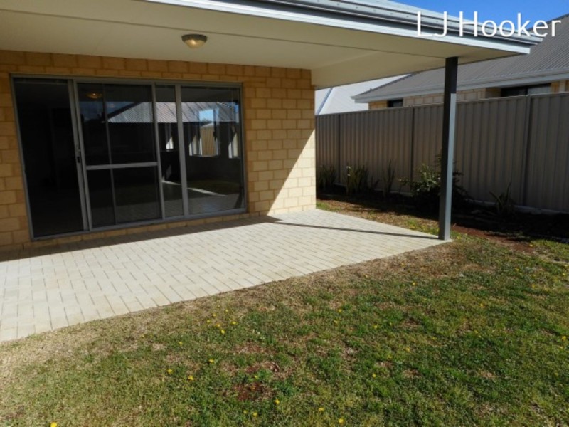 12 Jims Crescent, Secret Harbour WA 6173