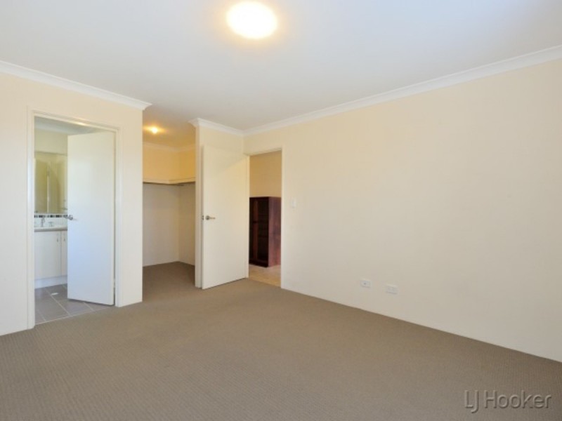 17 Mariposa Boulevard, Secret Harbour WA 6173