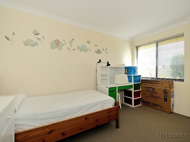 17 Mariposa Boulevard, Secret Harbour WA 6173